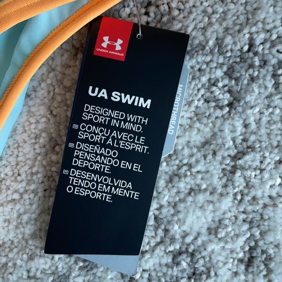 NWT Under Armour Swim bottoms Large - Picture 2 of 4